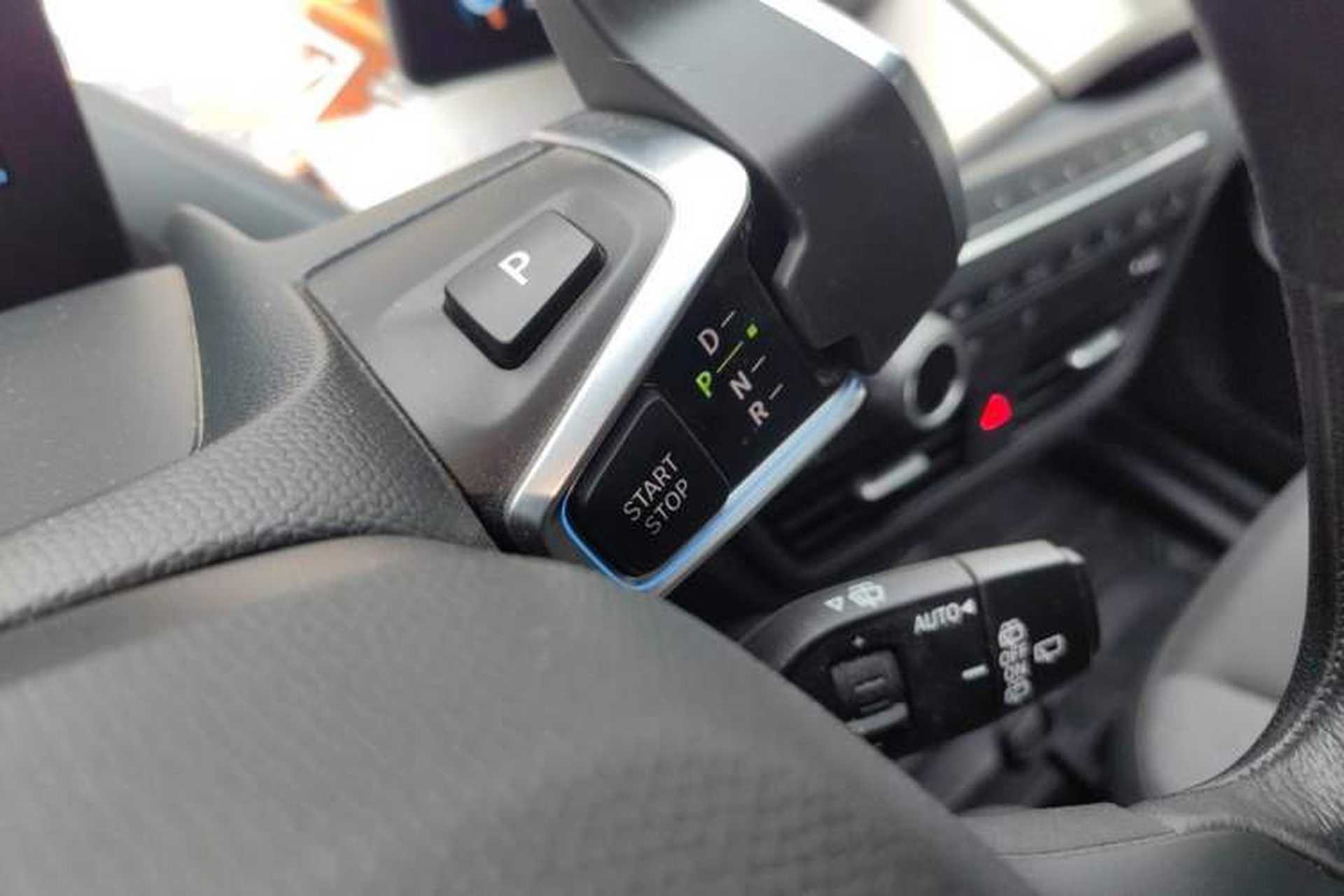 Used BMW i3 2016 Upgraded Deluxe Edition Gear Lever