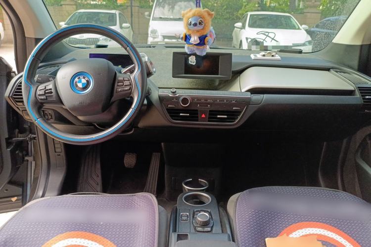 Used BMW i3 2016 Upgraded Fashionable Version Center Console