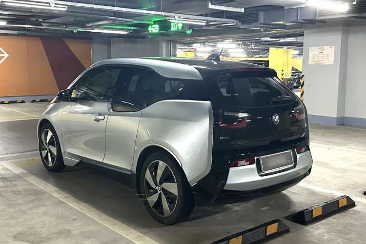 Used BMW i3 2016 Upgraded Deluxe Edition Exterior 4