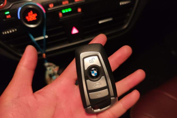 Used BMW i3 2016 Upgraded Deluxe Edition Vehicle Key