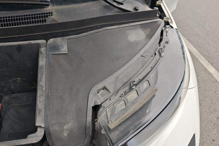 Used BMW i3 2016 Upgraded Deluxe Edition Engine Bay Left