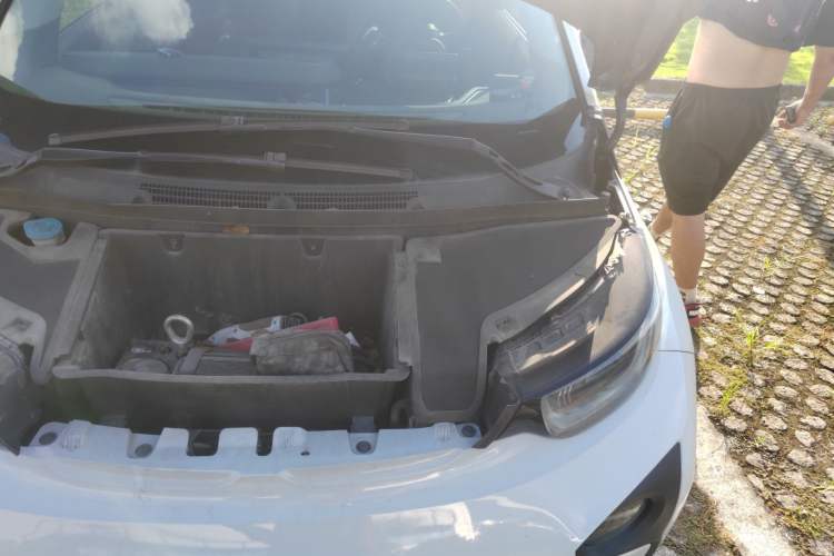 Used BMW i3 2016 Upgraded Deluxe Edition Engine Bay Left