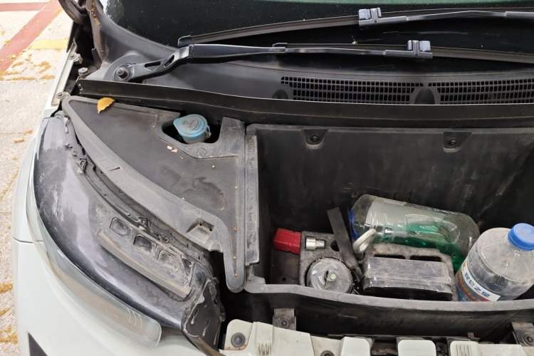Used BMW i3 2016 Upgraded Deluxe Edition Engine Bay Right
