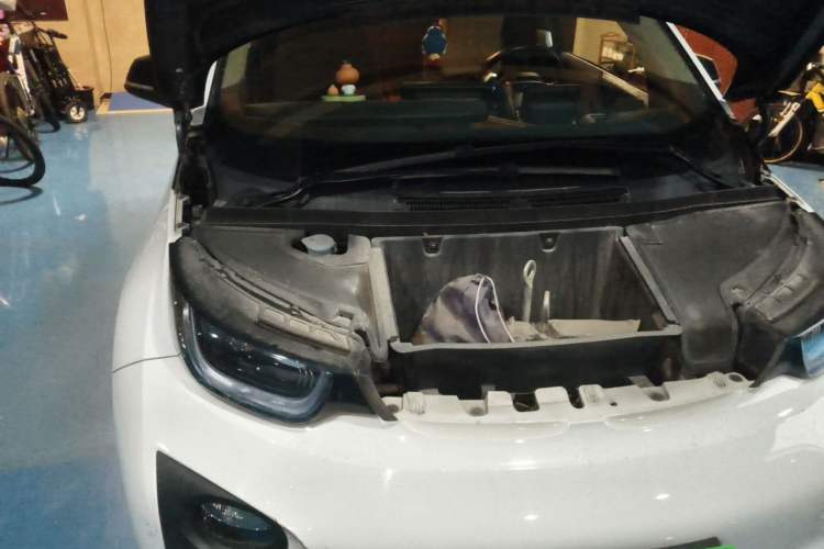 Used BMW i3 2016 Upgraded Deluxe Edition Engine Bay Right