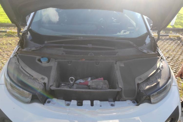 Used BMW i3 2016 Upgraded Deluxe Edition Engine Bay