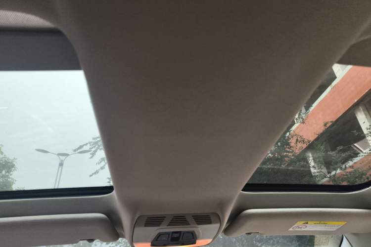 Used BMW i3 2016 Upgraded Deluxe Edition Headliner