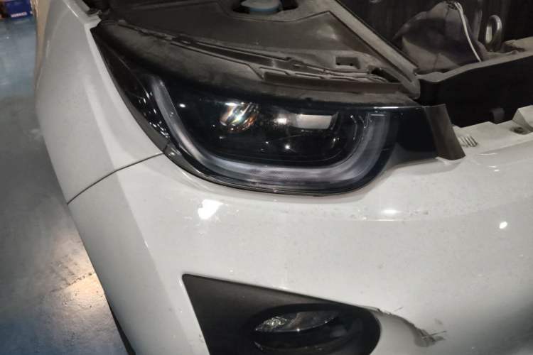 Used BMW i3 2016 Upgraded Deluxe Edition Right Front Headlight