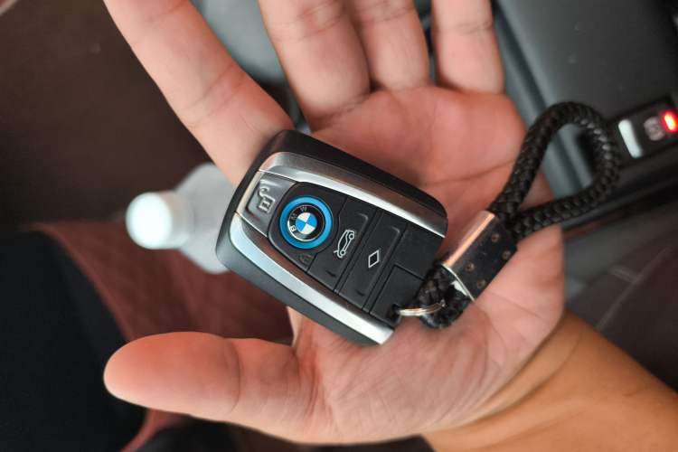 Used BMW i3 2016 Upgraded Deluxe Edition Vehicle Key