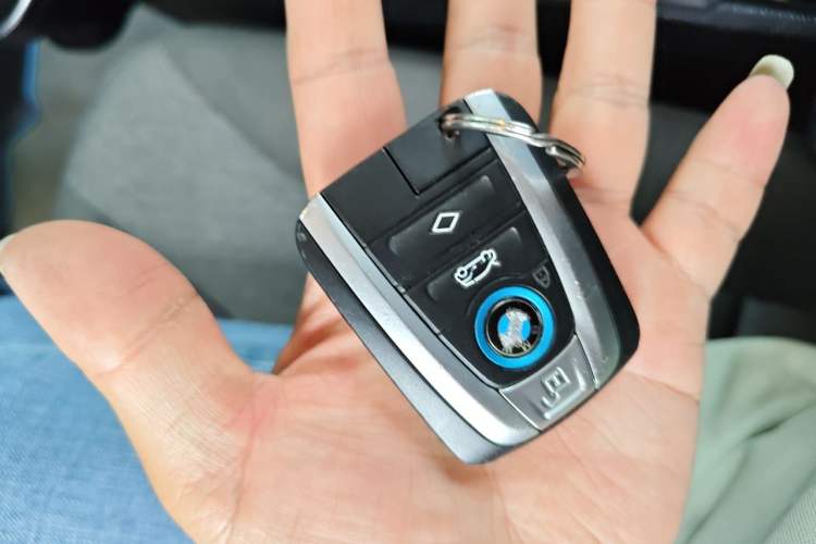 Used BMW i3 2016 Upgraded Deluxe Edition Vehicle Key