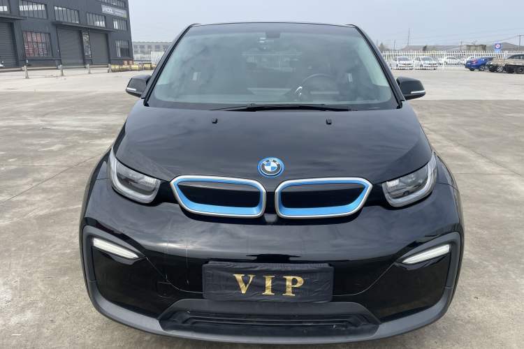 Used BMW i3 2018 Luxury Model Exterior 3