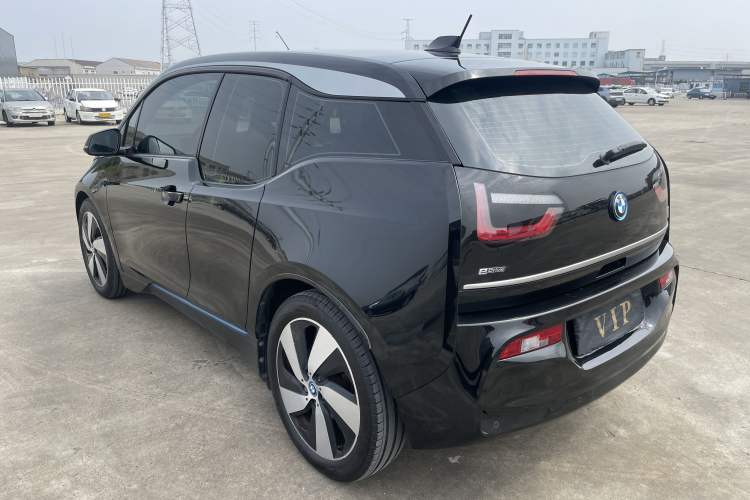 Used BMW i3 2018 Luxury Model Exterior 5