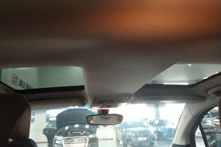 Used BMW i3 2018 Luxury Model Headliner