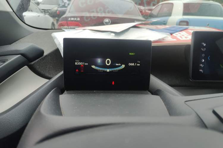 Used BMW i3 2018 Luxury Model Instrument Cluster