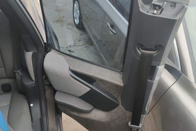 Used BMW i3 2018 Luxury Model Left Rear Door Interior