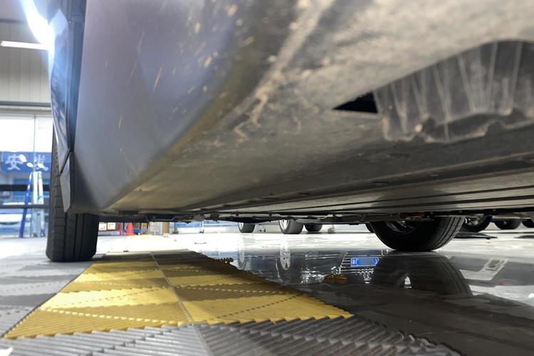 Used BMW i3 2018 Luxury Model Left Side Sill