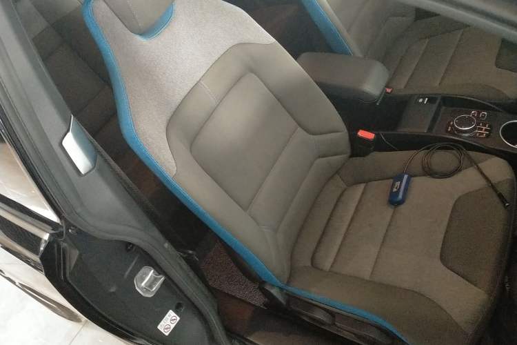 Used BMW i3 2018 Luxury Model Right Front Seat