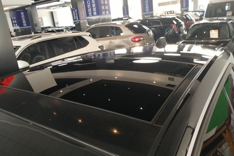 Used BMW i3 2018 Luxury Model Roof