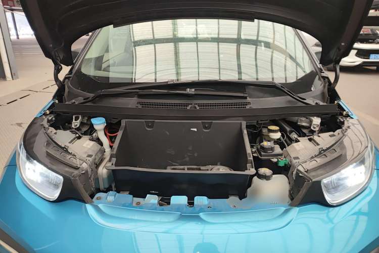 Used BMW i3 2018 Luxury Model Engine Bay