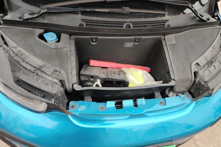 Used BMW i3 2018 Luxury Model Engine Bay