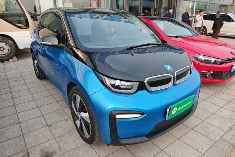 Used BMW i3 2018 Luxury Model Exterior 2