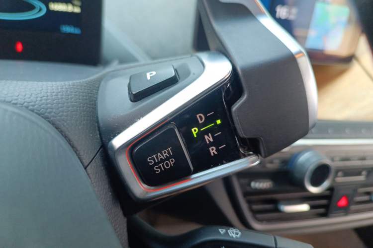 Used BMW i3 2018 Luxury Model Gear Lever