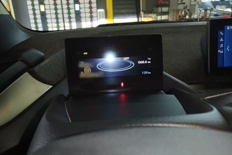 Used BMW i3 2018 Luxury Model Instrument Cluster