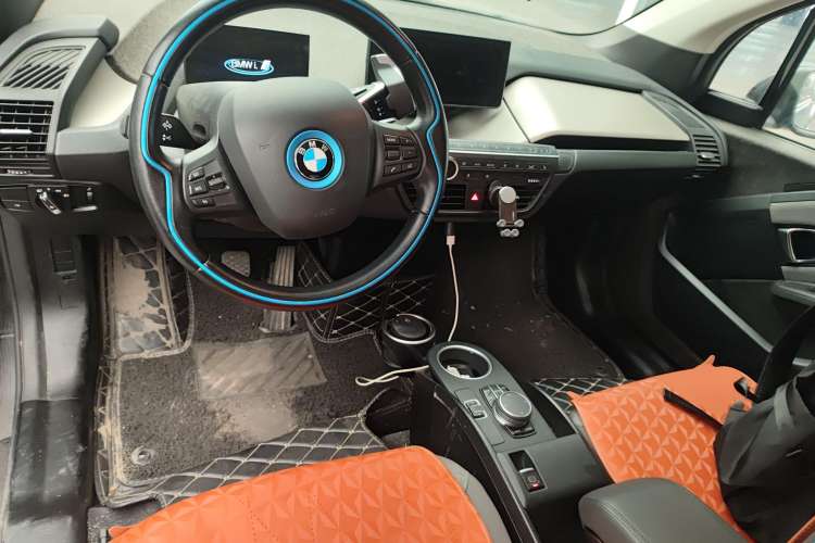 Used BMW i3 2018 Luxury Model Interior 2