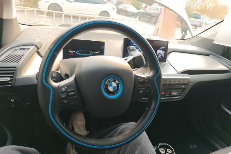 Used BMW i3 2018 Luxury Model Interior 2