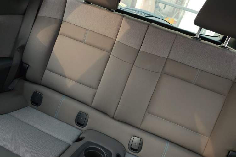 Used BMW i3 2018 Luxury Model Interior 4