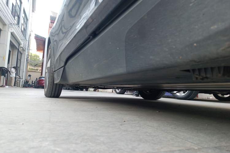 Used BMW i3 2018 Luxury Model Left Side Sill