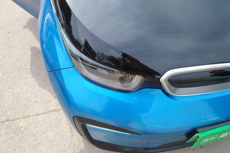 Used BMW i3 2018 Luxury Model Right Front Headlight