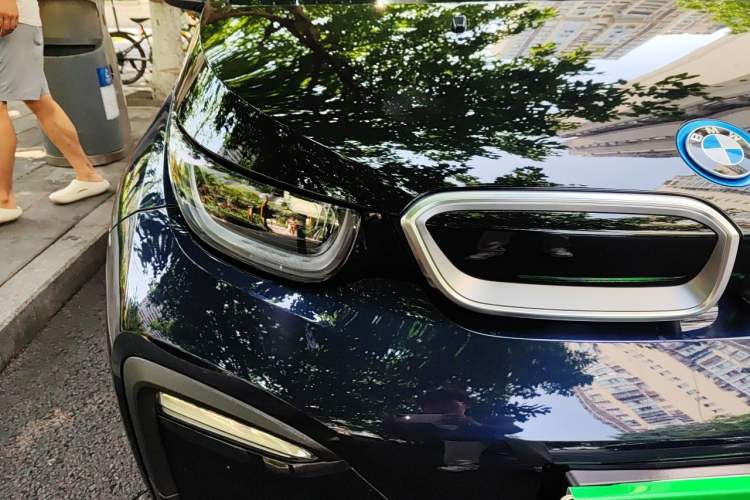 Used BMW i3 2018 Luxury Model Right Front Headlight