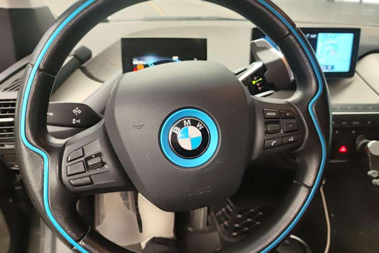 Used BMW i3 2018 Luxury Model Steering Wheel