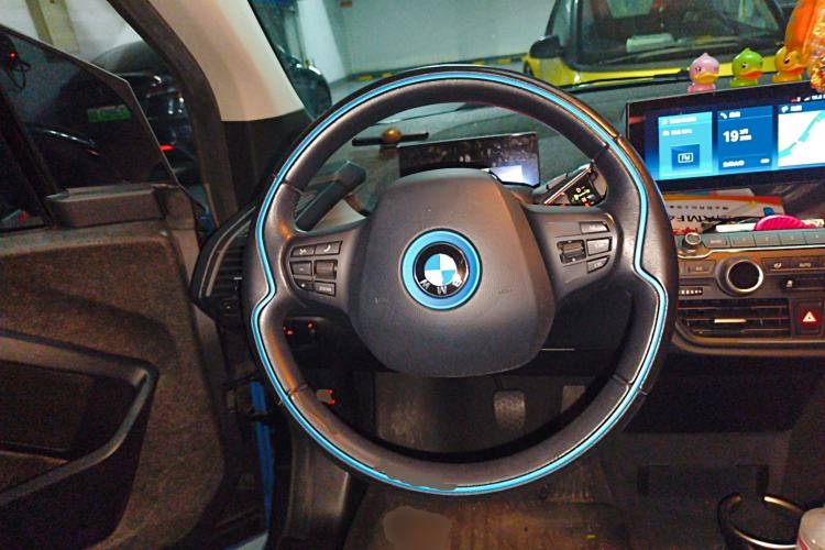 Used BMW i3 2018 Luxury Model Steering Wheel