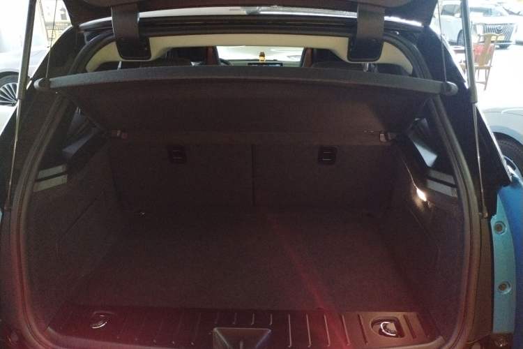 Used BMW i3 2018 Luxury Model Trunk