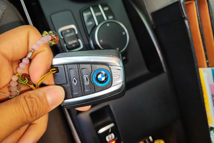 Used BMW i3 2018 Luxury Model Vehicle Key