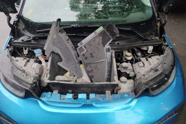 Used BMW i3 2018 Luxury Model Engine Bay