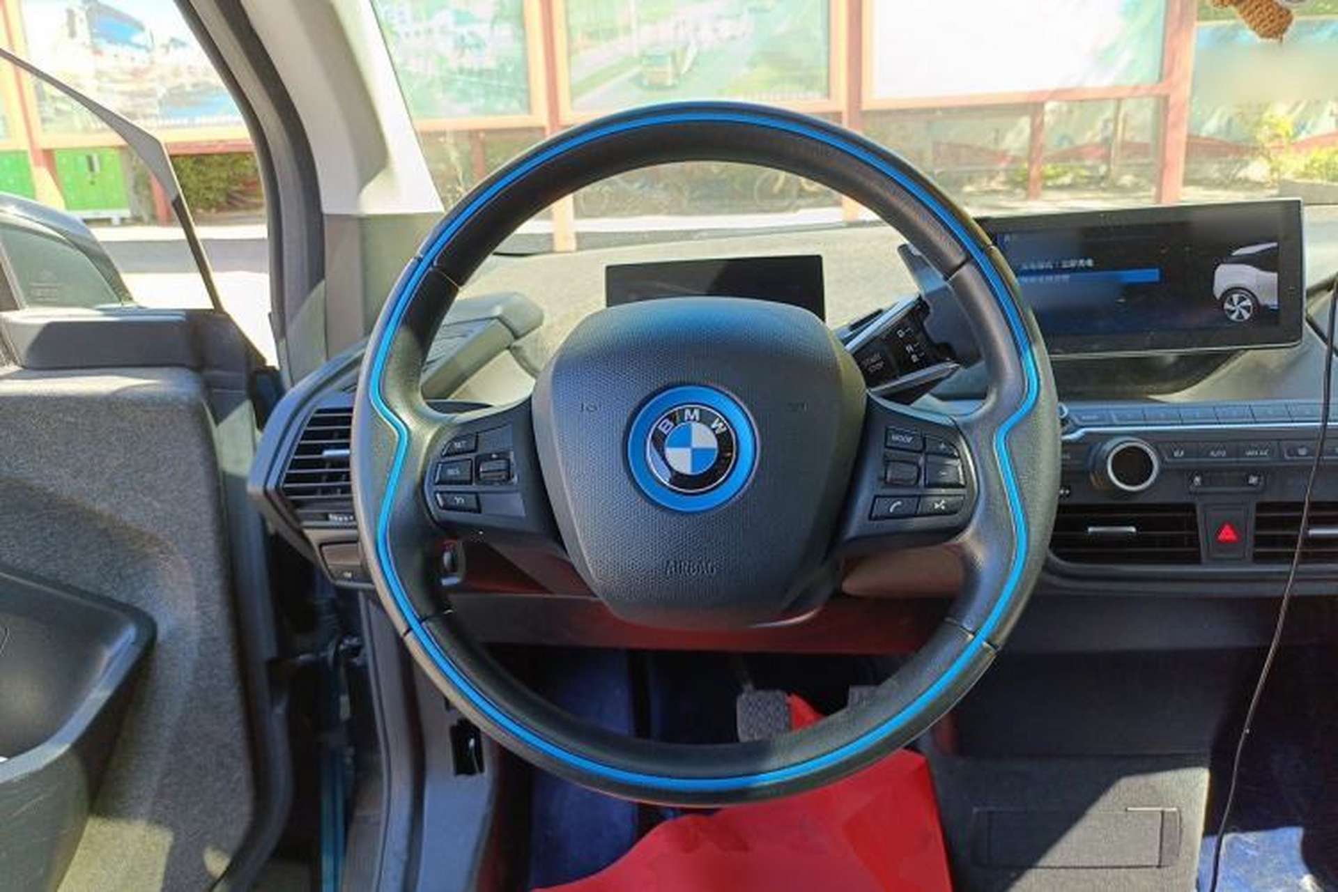 Used BMW i3 2018 Luxury Model Steering Wheel