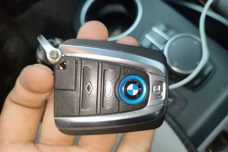 Used BMW i3 2018 Luxury Model Vehicle Key