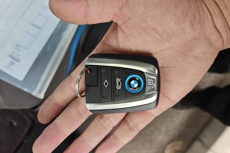 Used BMW i3 2018 Luxury Model Vehicle Key