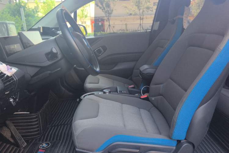 Used BMW i3 2018 Luxury Model Interior 2