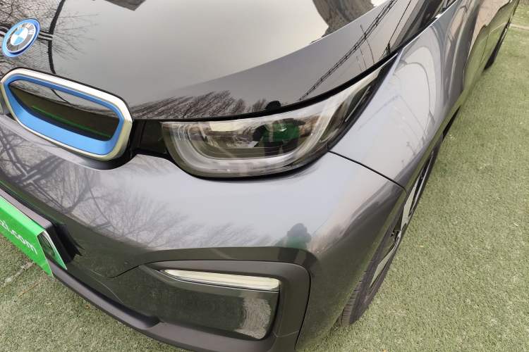 Used BMW i3 2018 Luxury Model Left Front Headlight