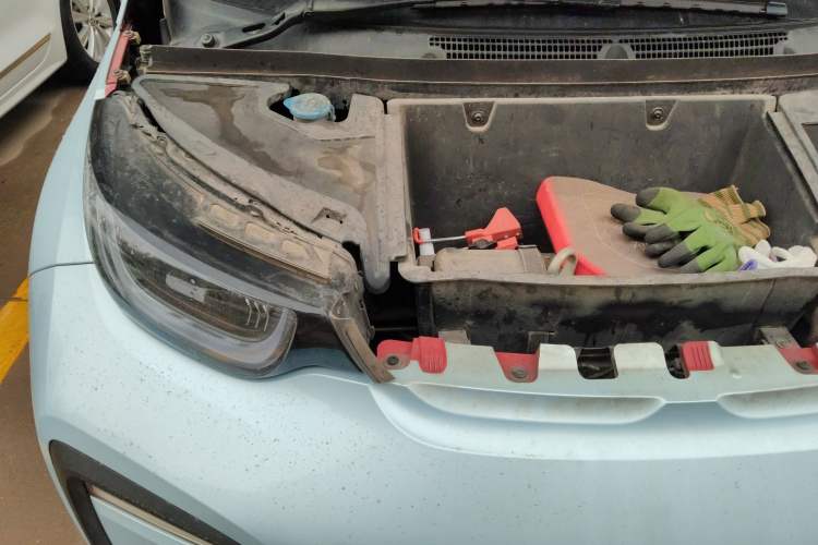 Used BMW i3 2018 Luxury Model Engine Bay Right