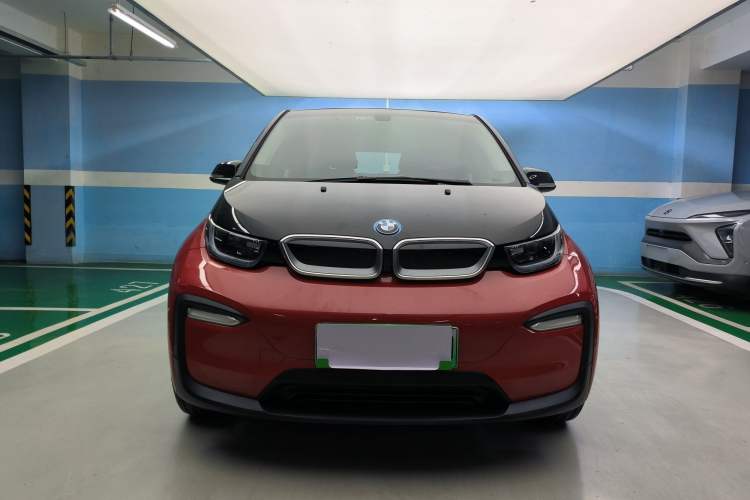 Used BMW i3 2018 Luxury Model Exterior 1