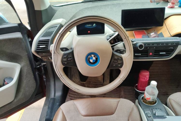 Used BMW i3 2018 Luxury Model Steering Wheel