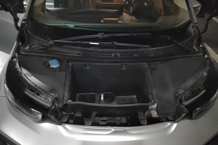 Used BMW i3 2018 Luxury Model Engine Bay