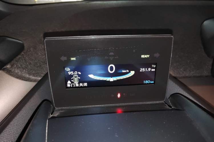 Used BMW i3 2018 Luxury Model Instrument Cluster