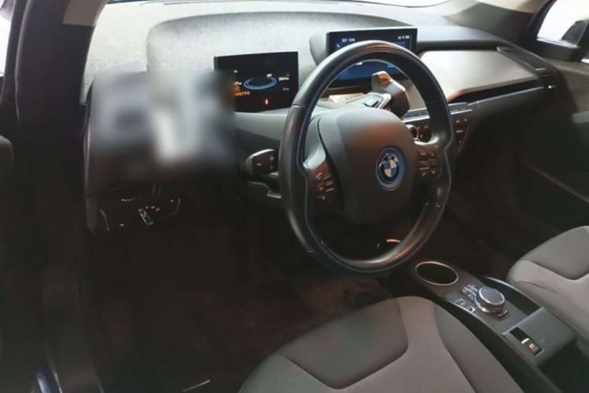 Used BMW i3 2018 Luxury Model Center Console