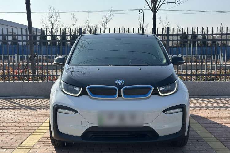 Used BMW i3 2018 Luxury Model Exterior 1