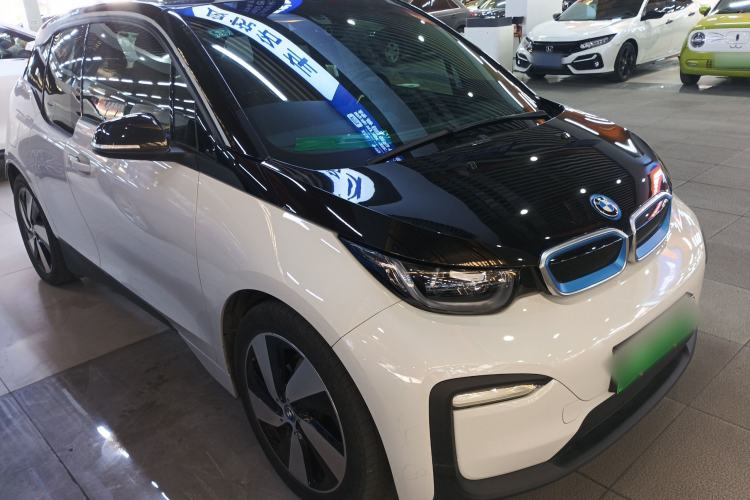 Used BMW i3 2018 Luxury Model Exterior 2